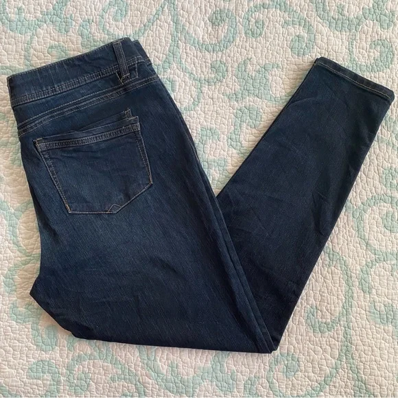 Democracy “Ab”Solution Dark Wash High Rise Skinny Ankle Jeans - Picture 1 of 14